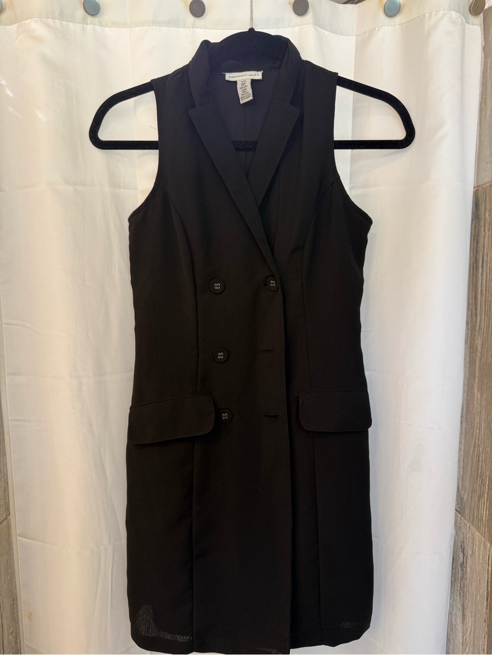 Sincerely Jules Black Sleeveless Double-Breasted Blazer Dress
